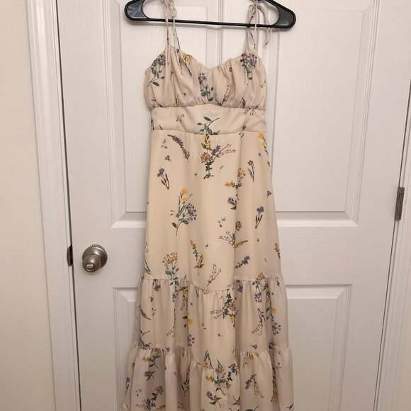 Butter Yellow Monaco Dress in Botanical Floral - Picture 2 of 5